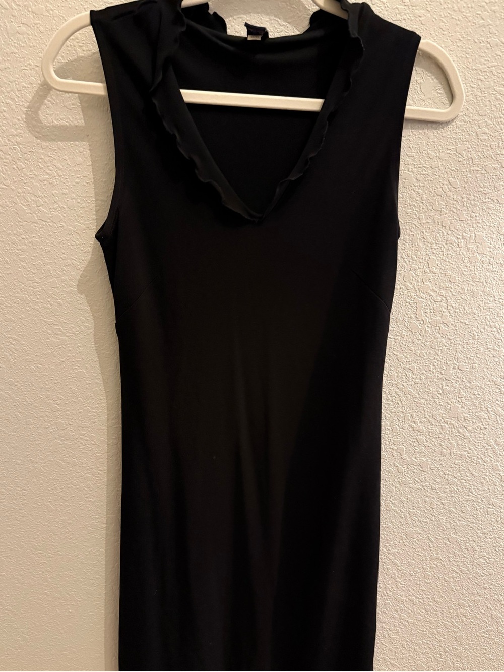 GAP Black Sleeveless Ruffle Mock-Neck Dress - size S